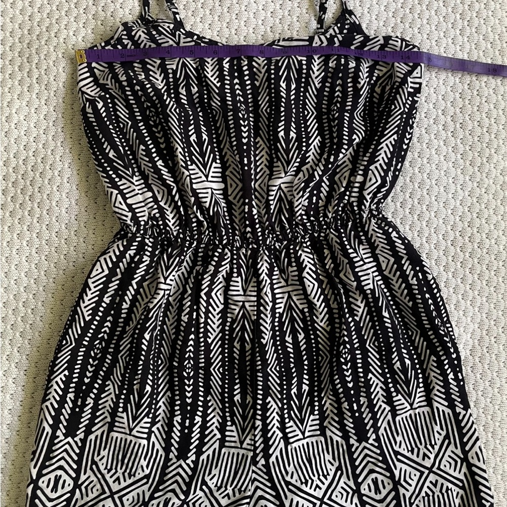 Mossimo supply co. Romper with pockets - Picture 5 of 5